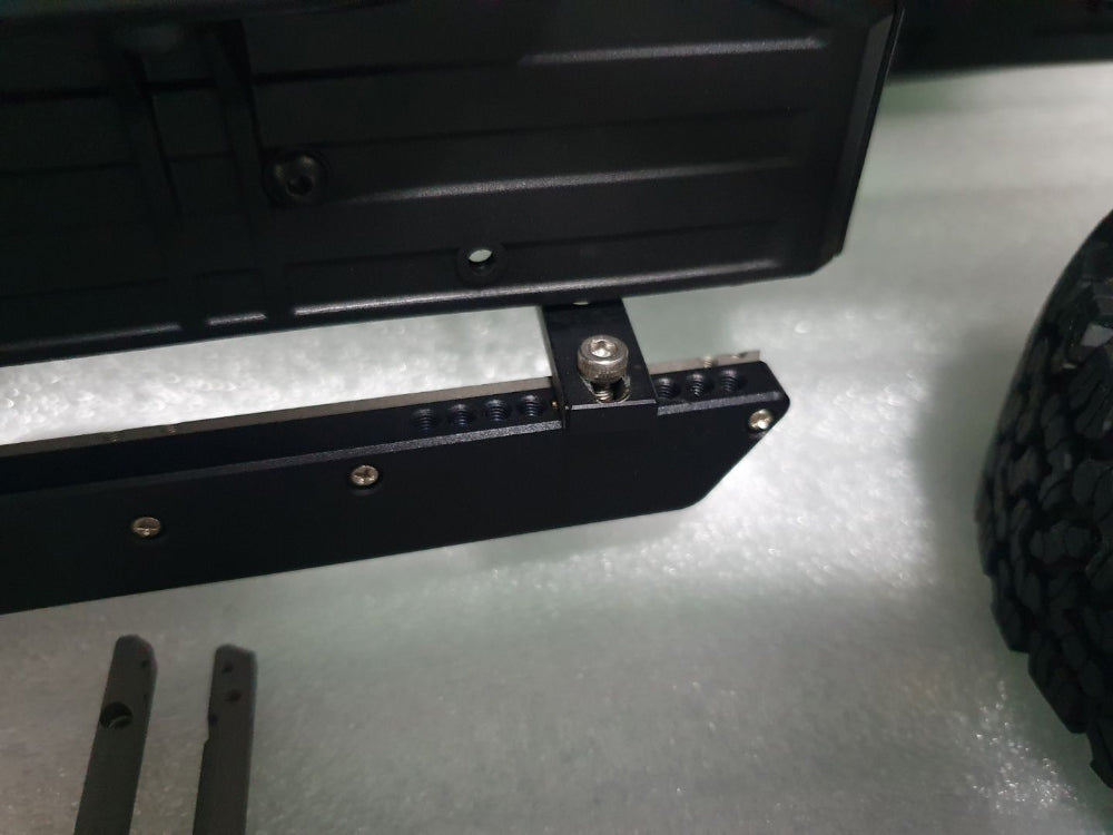 H-TECH 1/10 トラクサス TRX4適合 ブロンコ アルミメタルサイドステップ&ロックレール 「ラプタータイプ」