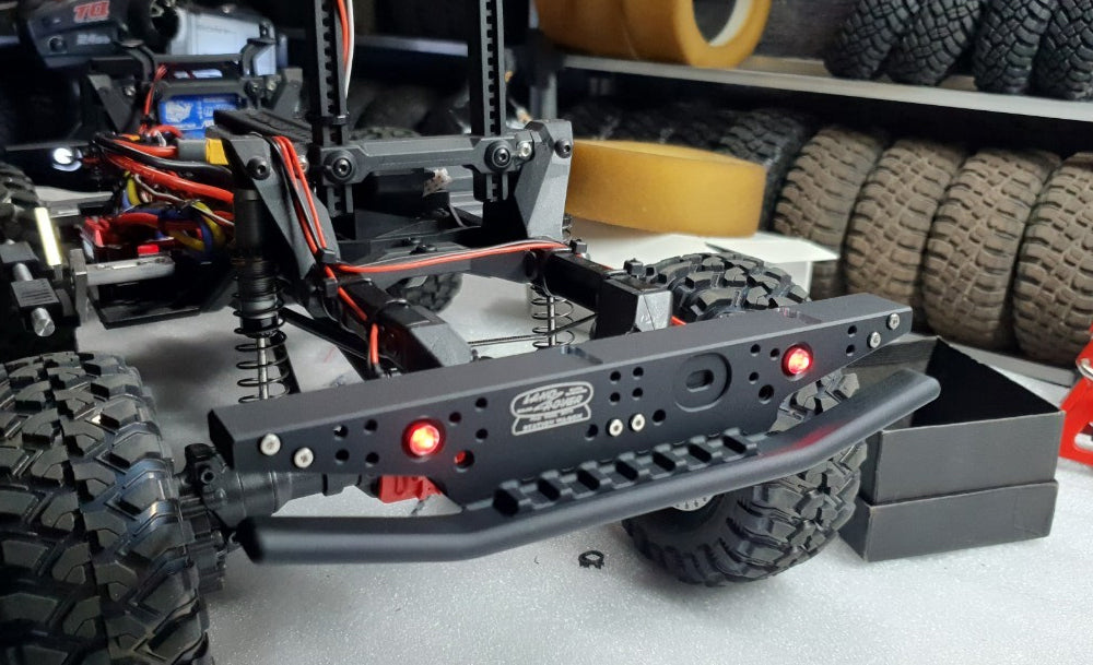 H-TECH 1/10 トラクサス TRX4適合 ランドローバー ディフェンダー アルミニウム メタル リアバンパー(LED付き)