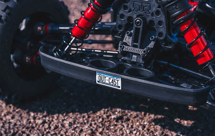 ARRMA 1/5 OUTCAST BLX 8S AVC 4X4 RTR ブラシレス スタント トラック、レッド ARA5810