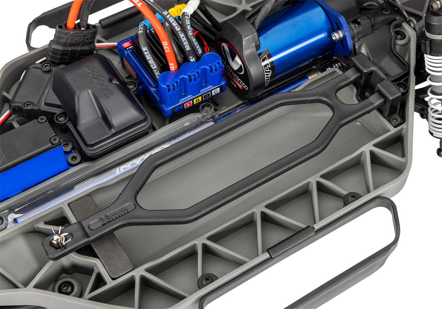 トラクサス スラッシュ 4X4 VXL 68386-4