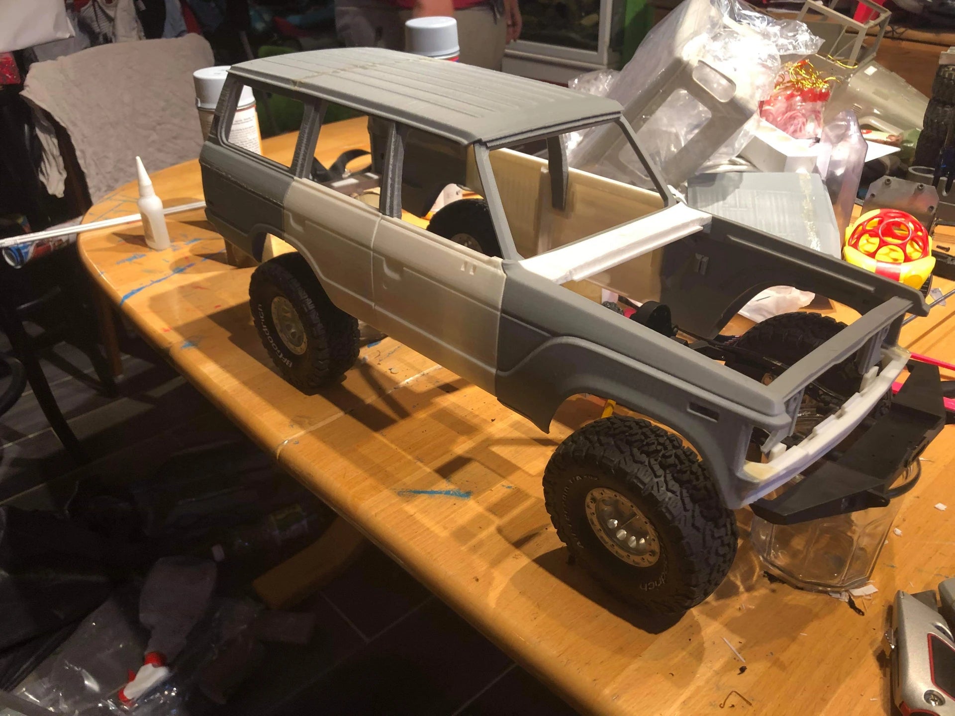 1/10 ランドクルーザー60 FJ60 ボディ組み立てキット