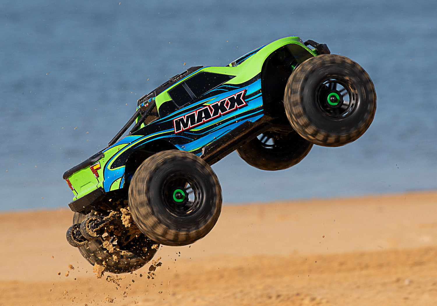 トラクサス 1 / 10 MAXX 4WD モンスタートラック RTR(グリーン) traxxas 89076-4-REDX - RCTRAIL