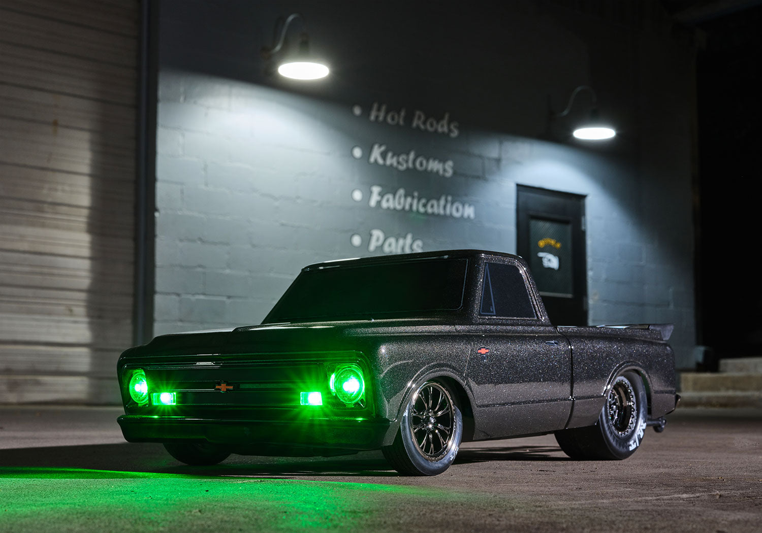 トラクサス ドラッグスラッシュ シボレー C10 94376-74