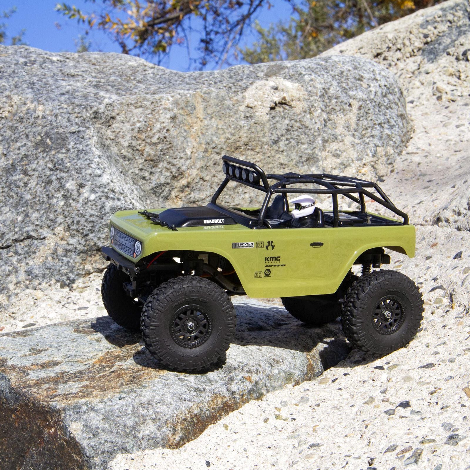アキシャル 1/24 SCX24 デッドボルト 4WD ロック クローラー RTR