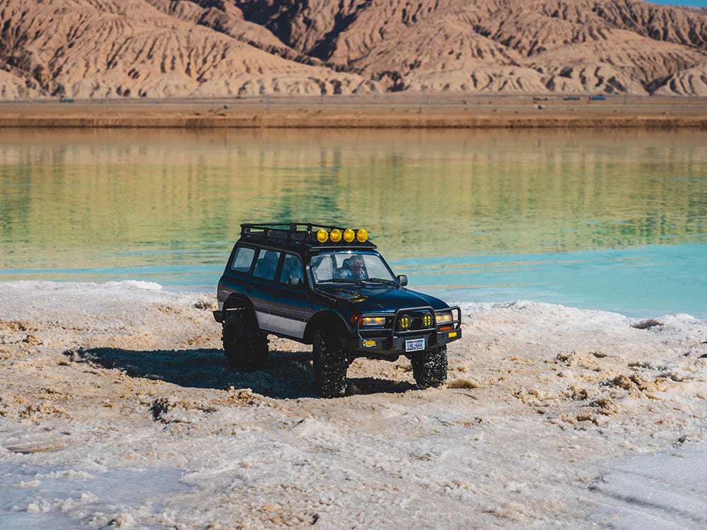 【バッテリー・充電器付き】FMS 1/10 FCX10 PRO ブラシレス トヨタ ランドクルーザー LC80 RS ランクル80 V2