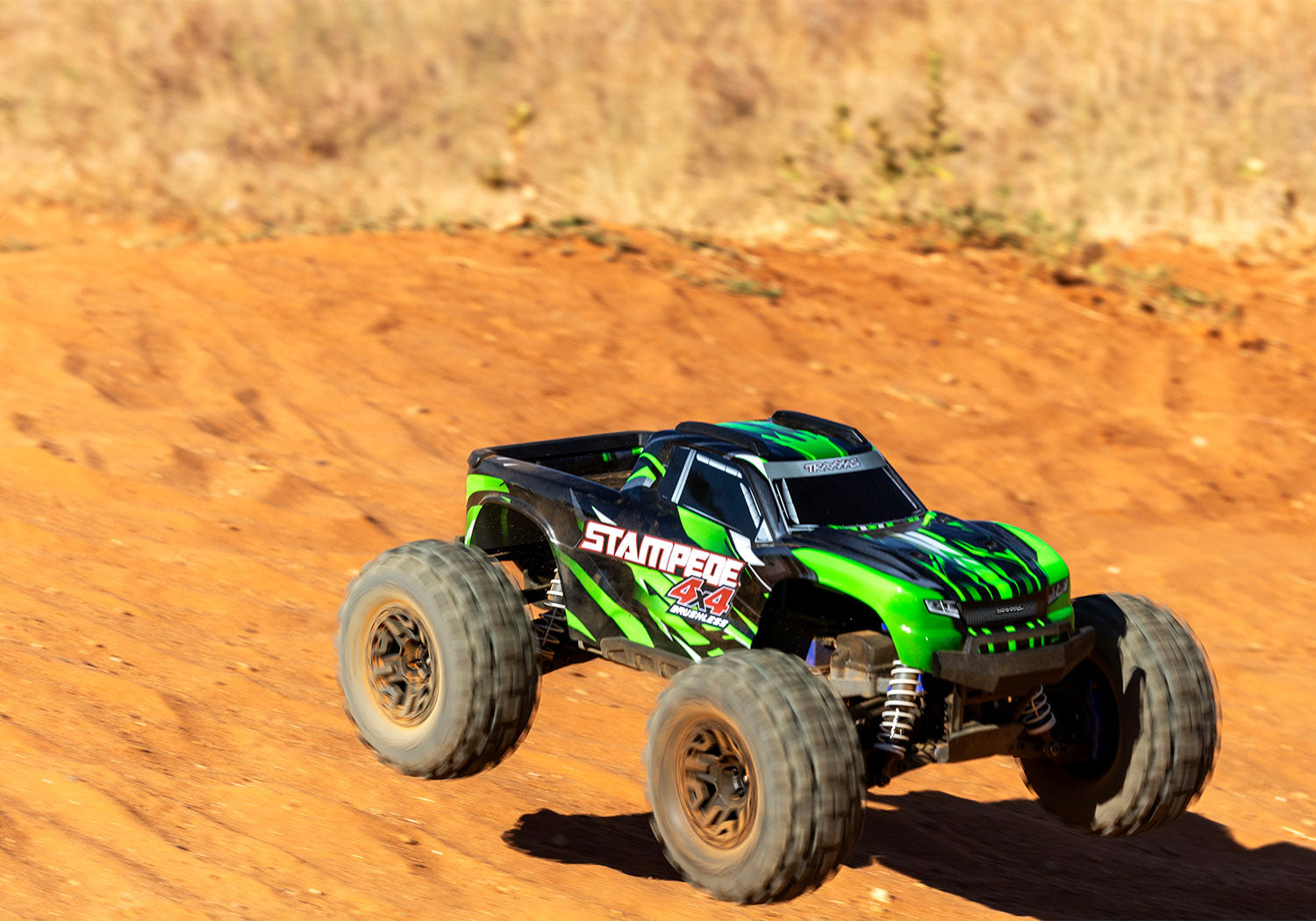 トラクサス 1/10  STAMPEDE RTR 塗装済み完成品  ブラシレスモーター モンスタートラック スタンピード Stampede 4X4  67154-4