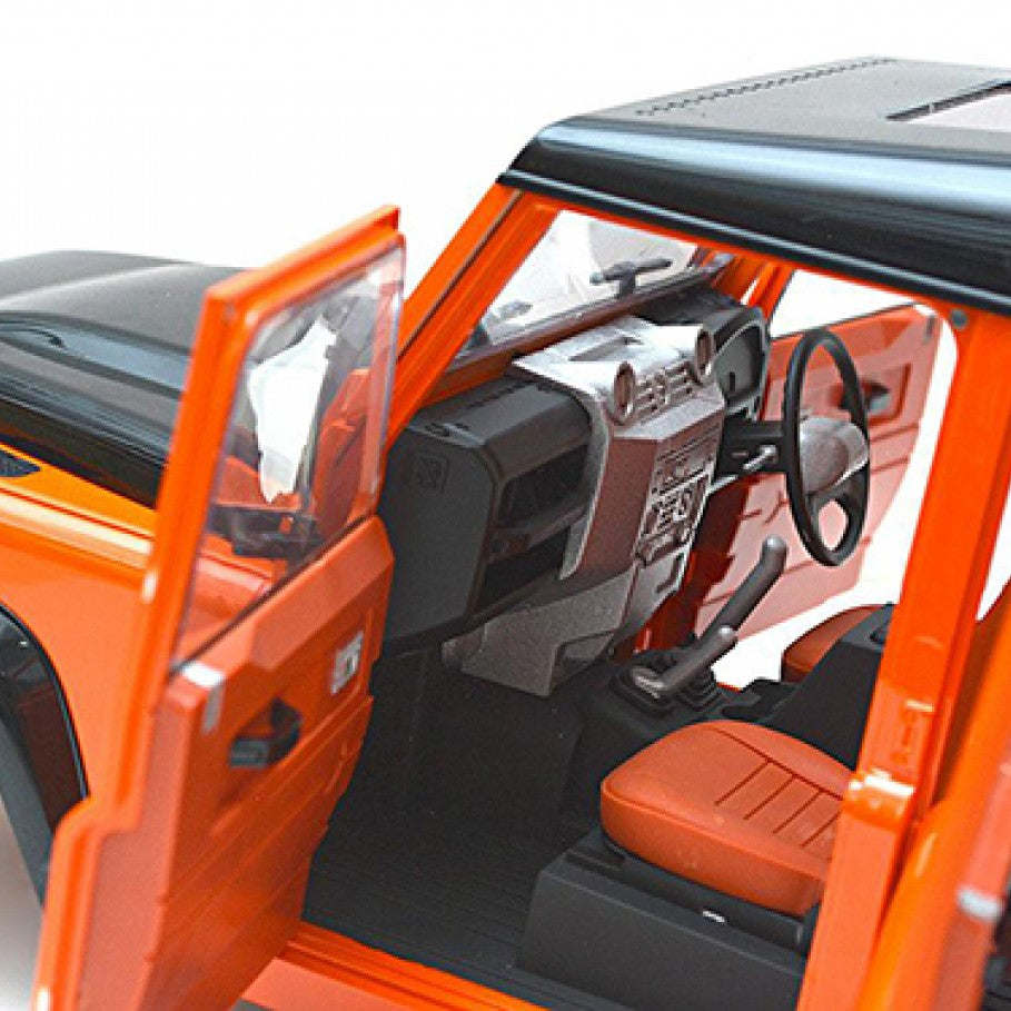 Xtra Speed Defender D110 ハードプラスチックスケールクローラー 1/10 ボディ 334mm ホイールベース 未塗装ホワイトボディ #XS-59659