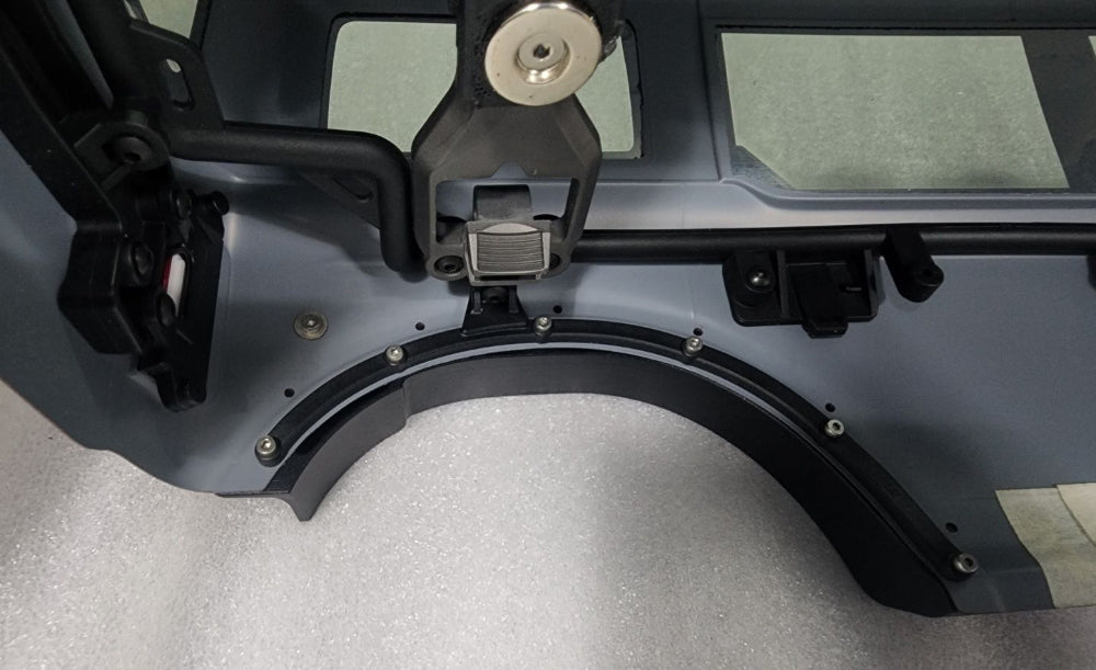 H-TECH 1/10 トラクサス TRX4適合 ブロンコ アルミメタルフェンダー フレア "ラプタータイプ"