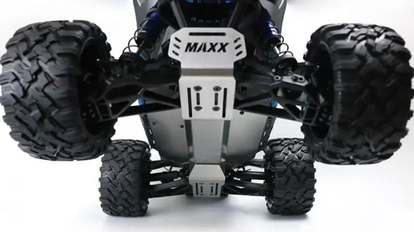 トラクサス  Maxx アンダーシャーシプロテクター