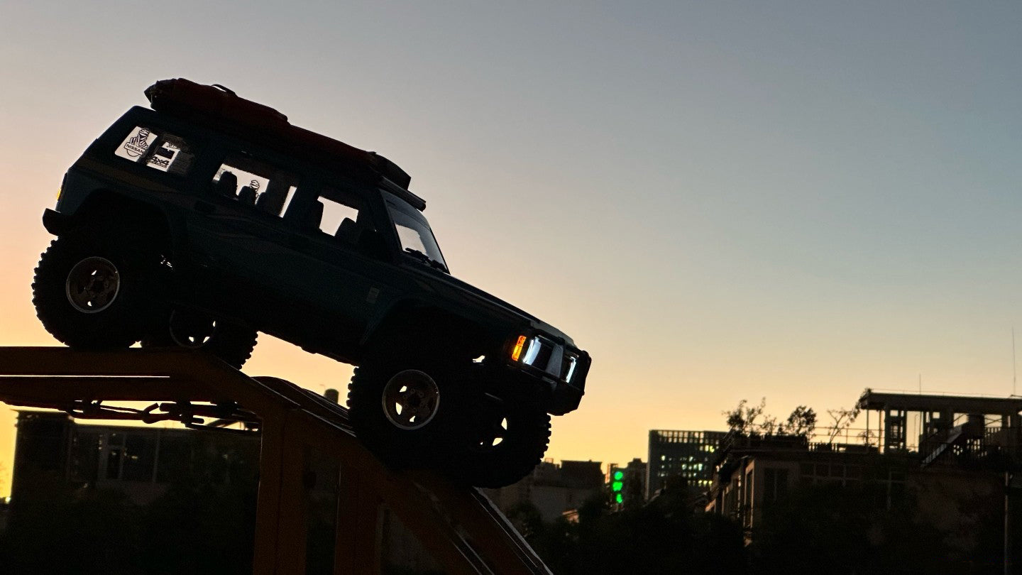 【新製品】YIKONG YK4107 1/10 4WD RCクローラー 日産 NISSAN サファリ パトロール 各色