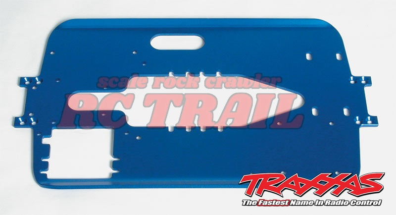 トラクサス T-Maxx クラシック(ブラック) RTR モンスタートラック TQ 2.4GHzラジオ EZスタートバッテリーおよびDC充電器付き  49104-1 - RCTRAIL