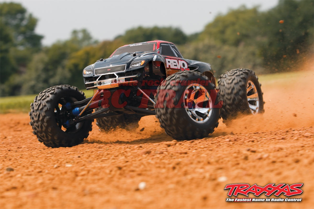 トラクサス Revo 3.3 4WD RTR エンジン モンスタートラック  / TQi(レッド)2.4Ghz プロポ、TSM、バッテリー&充電器、スターター付属 53097-3 - RCTRAIL