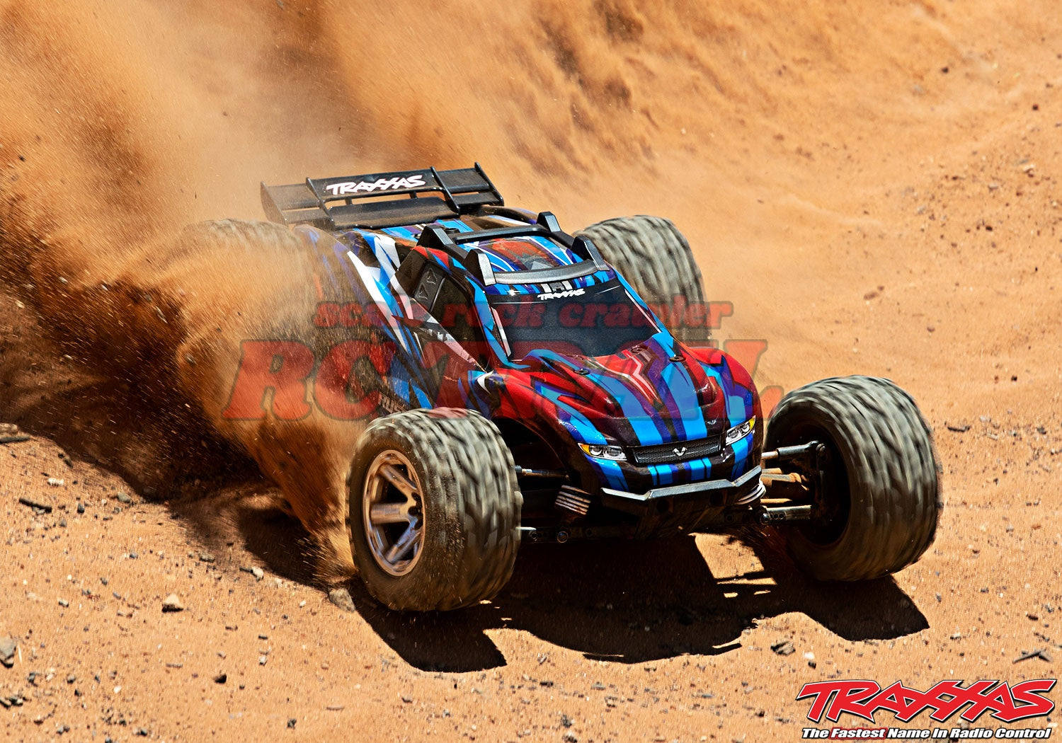 トラクサス ラストラー4X4 VXL レッド&ブルー 67076-4 - RCTRAIL
