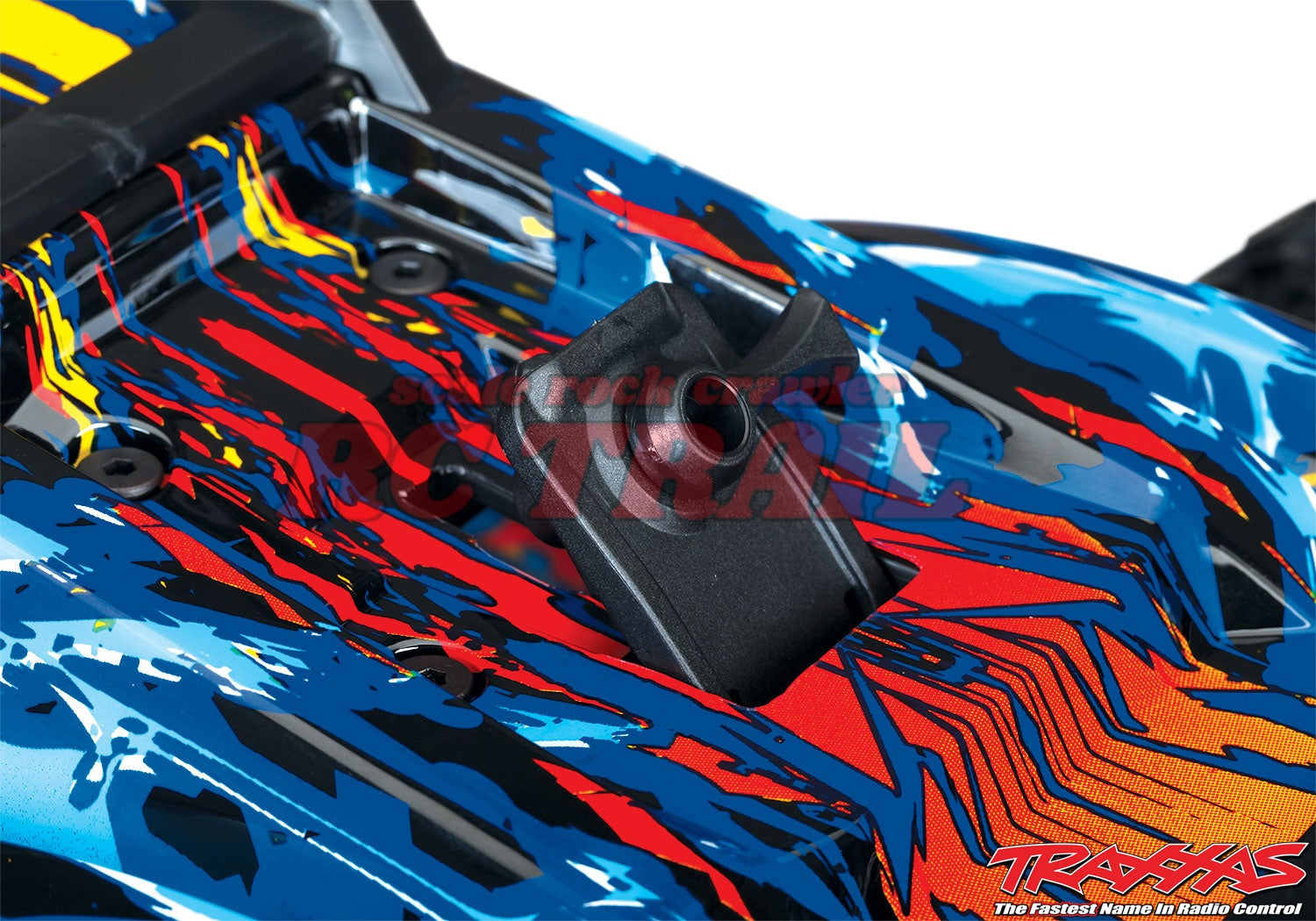 トラクサス ラストラー4X4 VXL レッド&イエロー 67076-4 - RCTRAIL