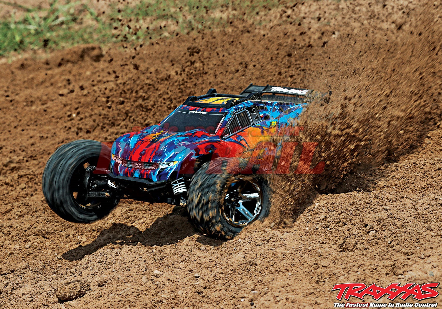 トラクサス ラストラー4X4 VXL レッド&イエロー 67076-4 - RCTRAIL