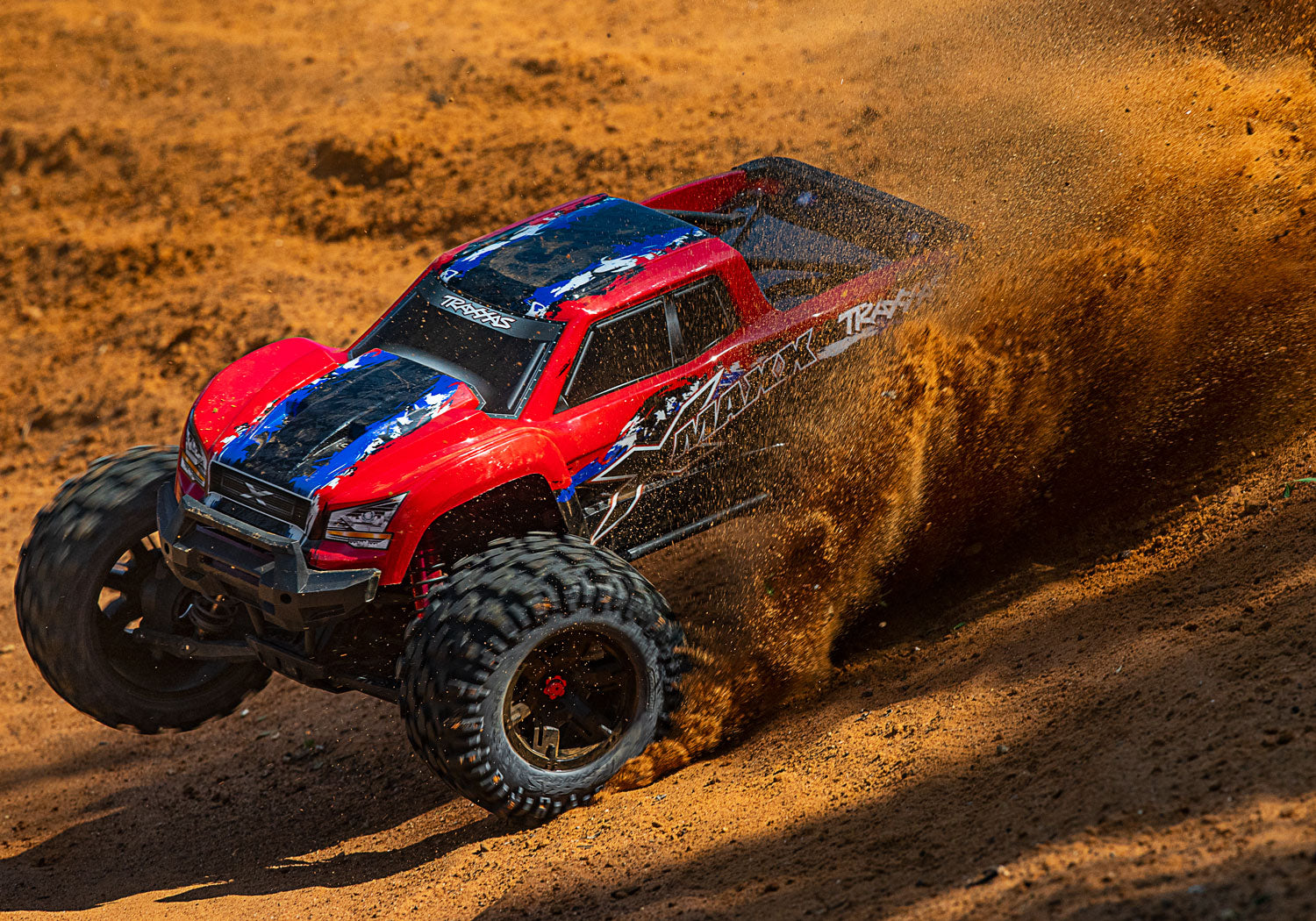 トラクサス XMaxx 8S 4WD ブラシレスモンスタートラック(レッド) traxxas X-Maxx 8S 4WD Monster Truck 77086-4 - RCTRAIL