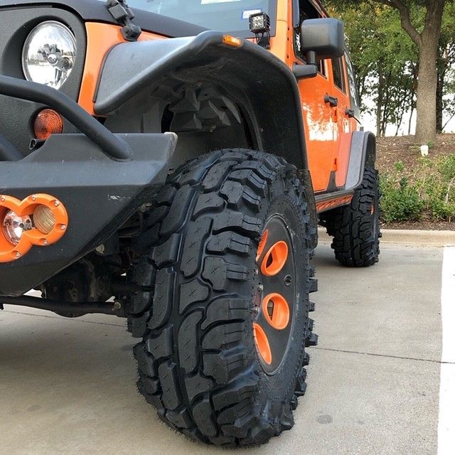 RC4WD インターコ スーパースワンパー TSL ソーンバード 1.9" スケールロッククローラータイヤ(2本)Z-T0183 - RCTRAIL