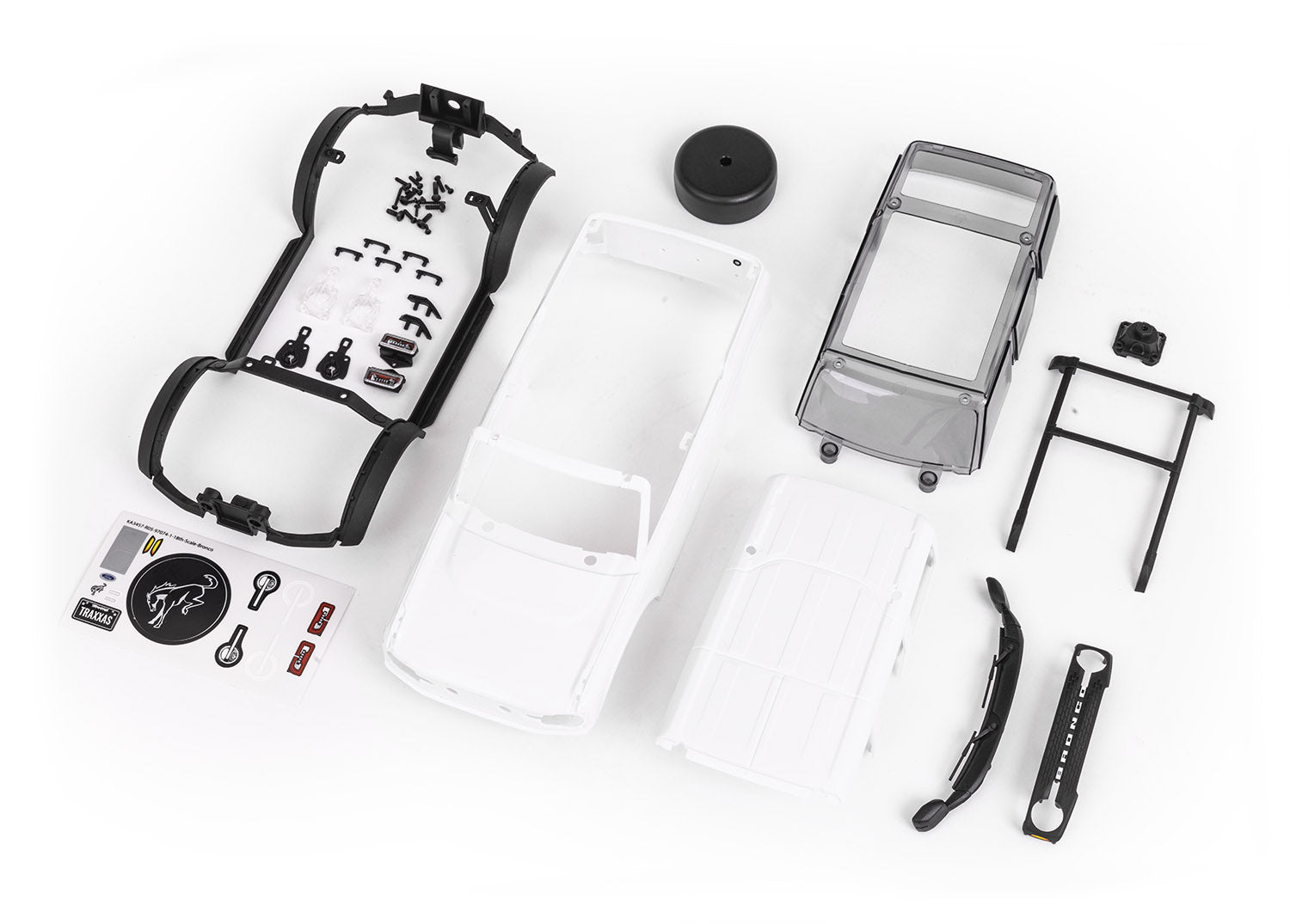 トラクサス 1/18 TRX4M フォード ブロンコ 未塗装ボディ 9711