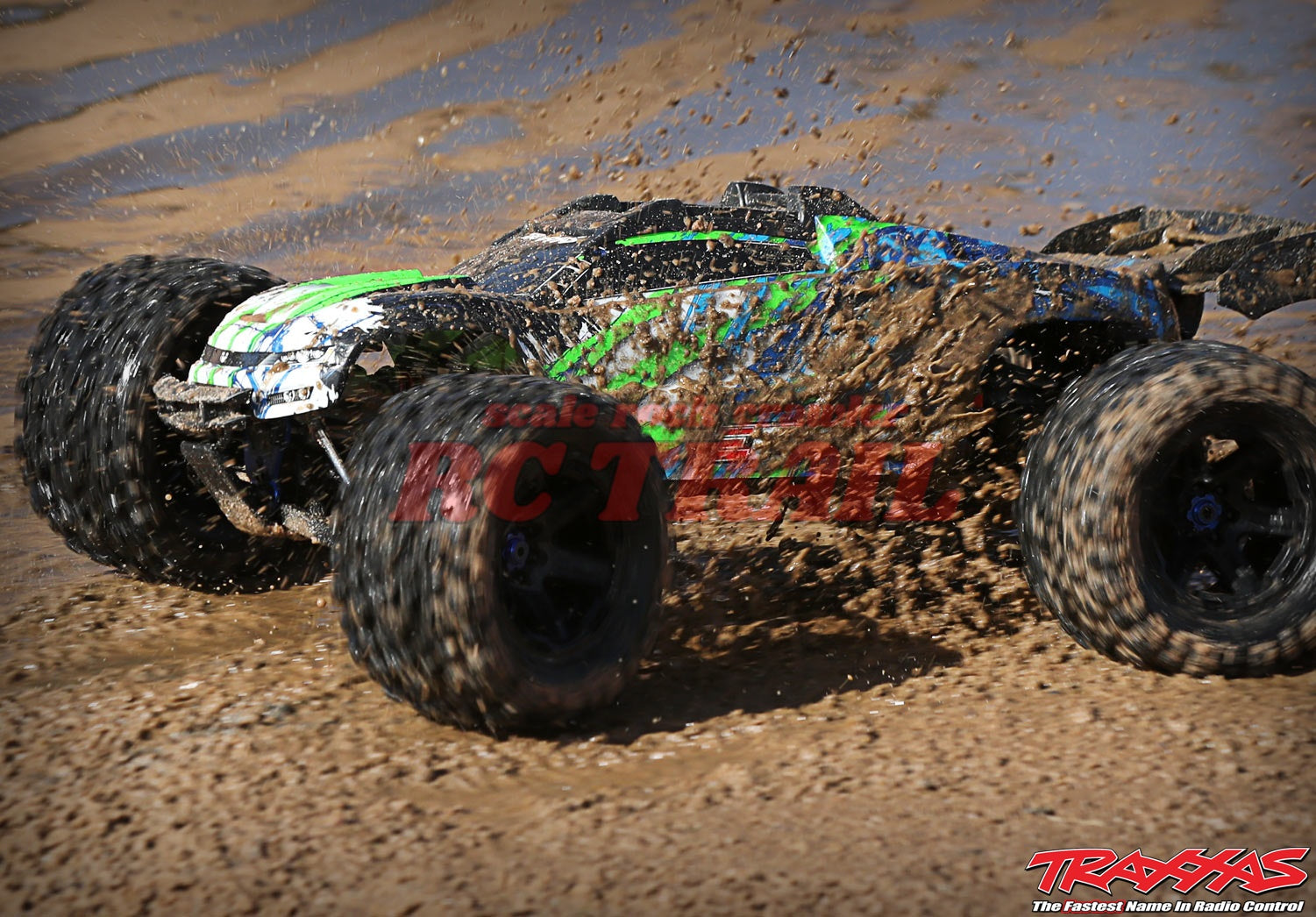 トラクサス E-REVO2.0 VXL オレンジX RTR 1/8 モンスタートラック ブラシレス Traxxas 86086-4 - RCTRAIL