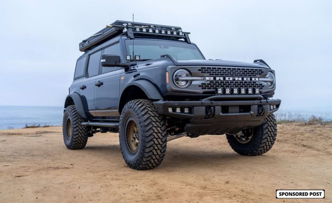 RC4WD Atturo Trail Blade M / T 1.9 "スケールクローラータイヤ(2本) Z-T0137 - RCTRAIL