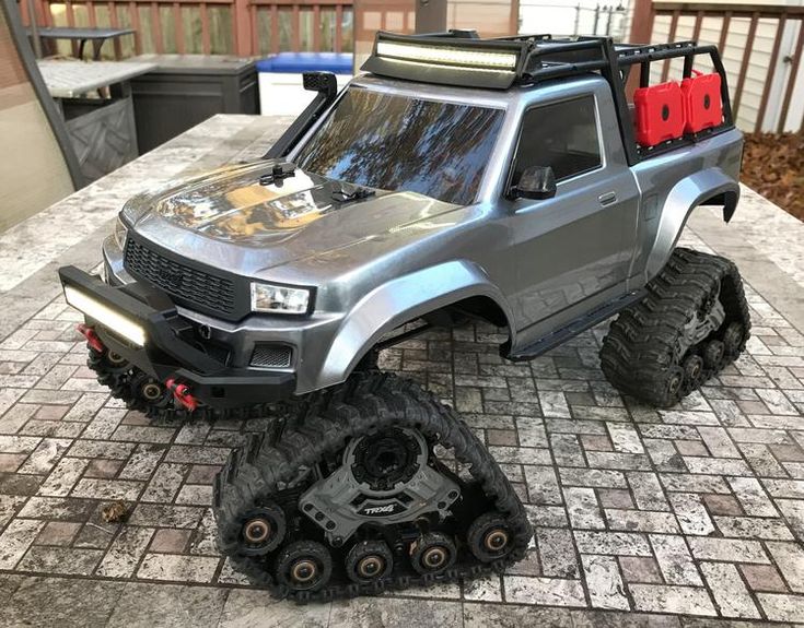 トラクサス TRX-4 トラクサスキャタピラユニット 完成セット All-Terrain Track Set(4個) traxxas 8880 - RCTRAIL