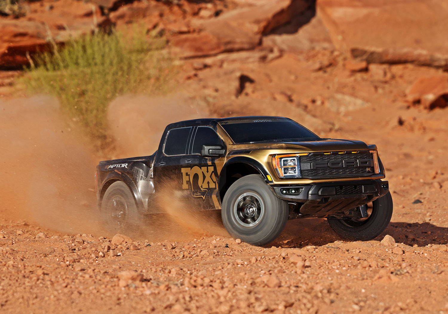 【8月下旬～9月上旬入荷予定】トラクサス　フォード ラプター R FOX 4X4 アルティメット 101177-4各色