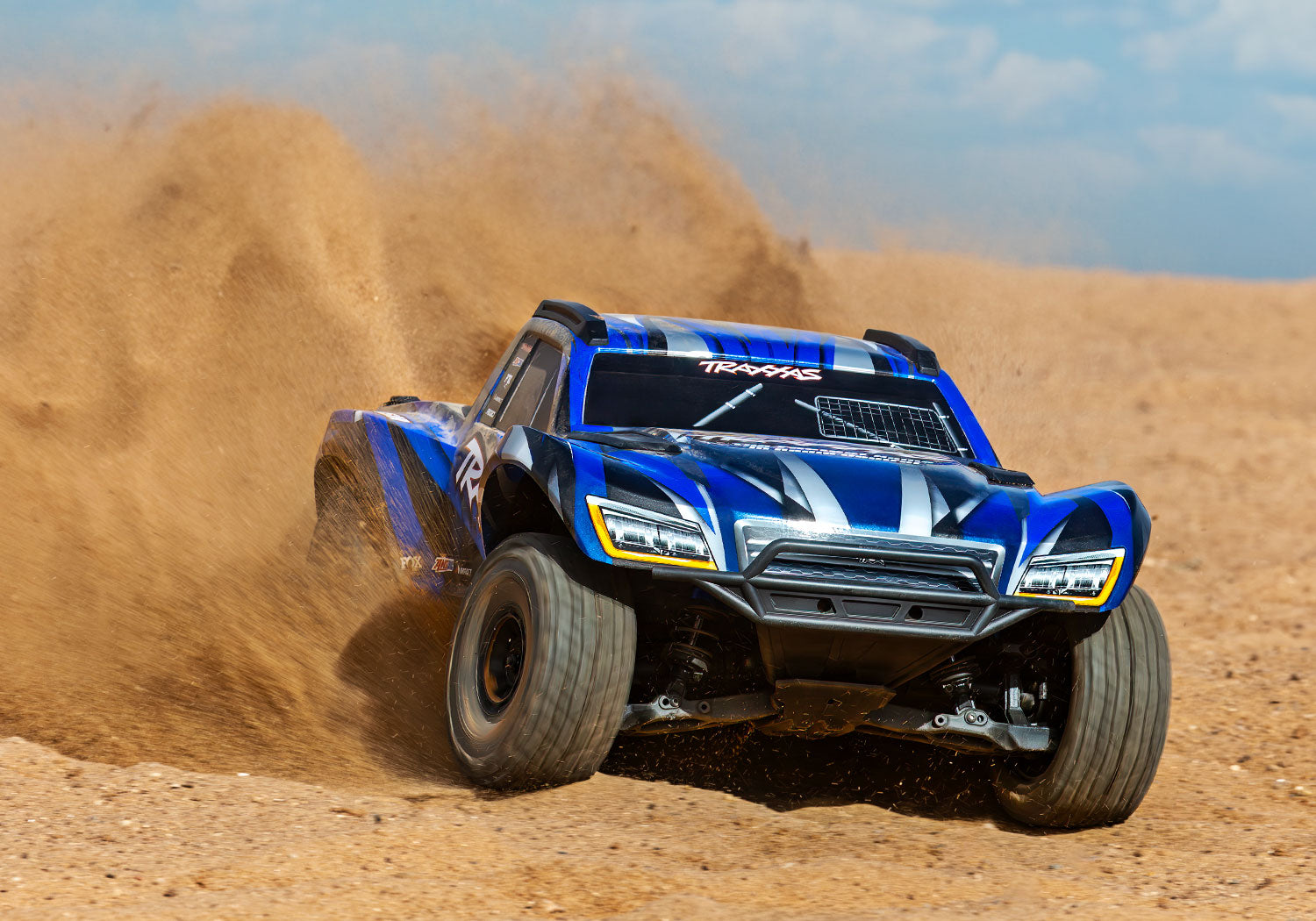 トラクサス　スラッシュ4WD トラクサス 1/8 MAXX スラッシュ 4WD 6s ブラシレス ショート