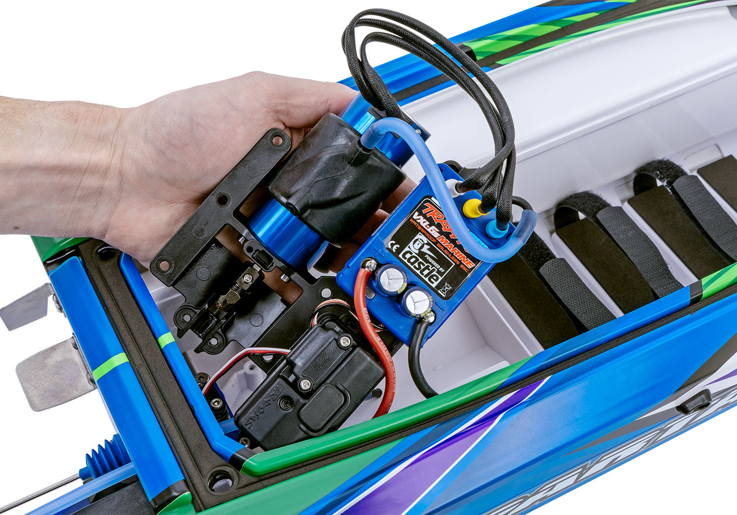 トラクサス スパルタンSR "高性能RTRレースボート、ブラシレス、TQ 2.4GHzプロポ、自動復元機能付き　103076-4　各色
