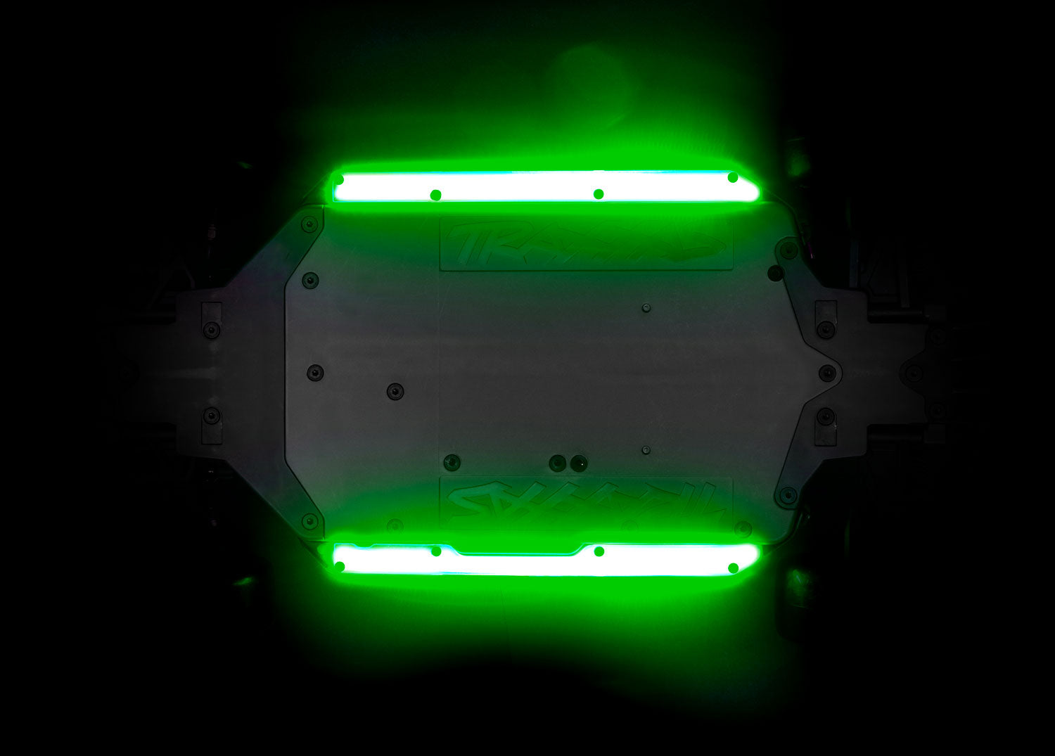 トラクサス　4-Tec アンダーボディ LED ライトキット　各色　10590