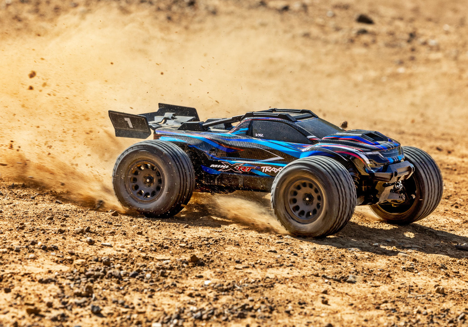 トラクサス　Mini XRT VXL-3s　108076-1各色