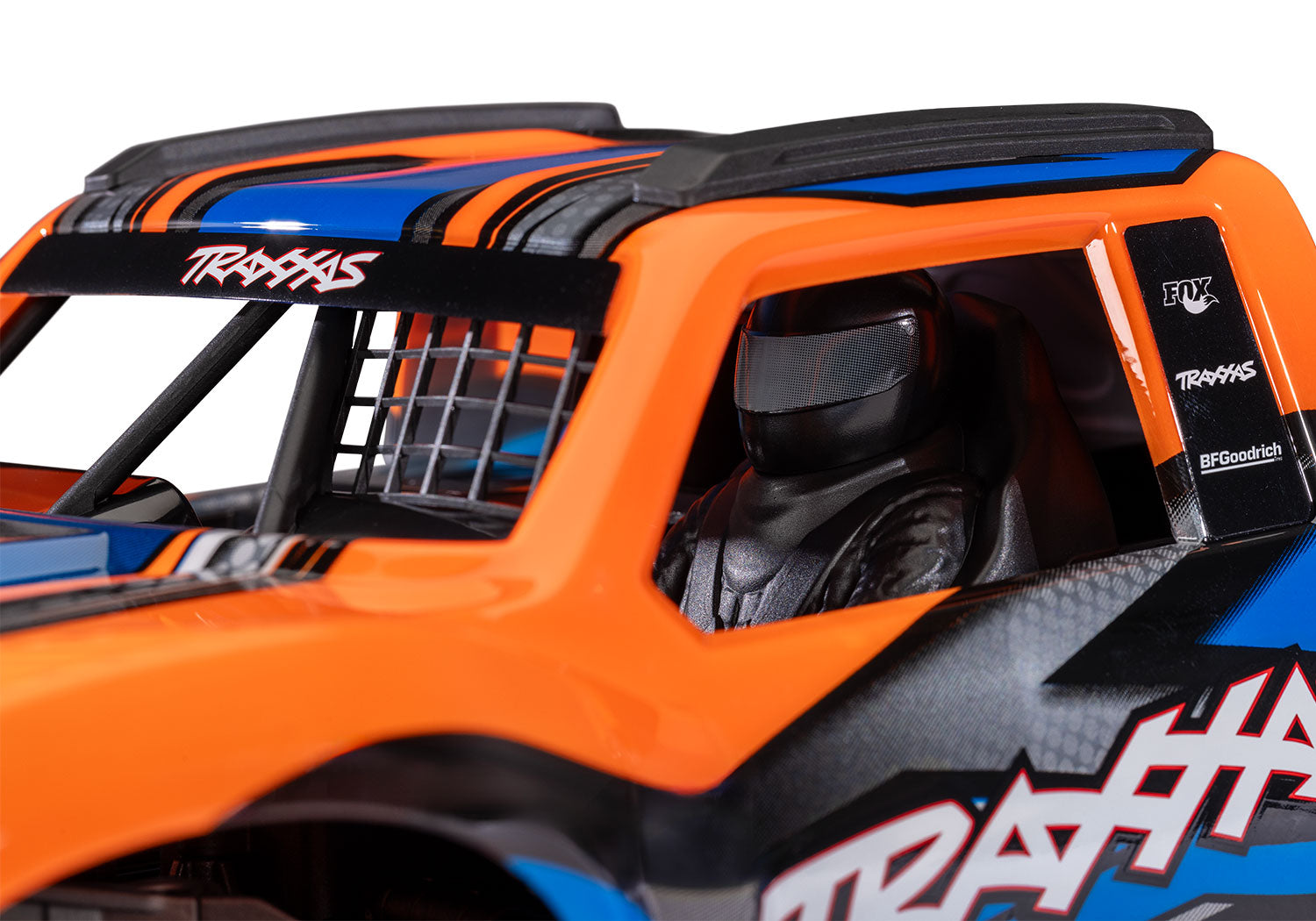 【新発売！予約販売・10月国内入荷予定！】トラクサス ミニスラッシュ4X4 108164-1各色