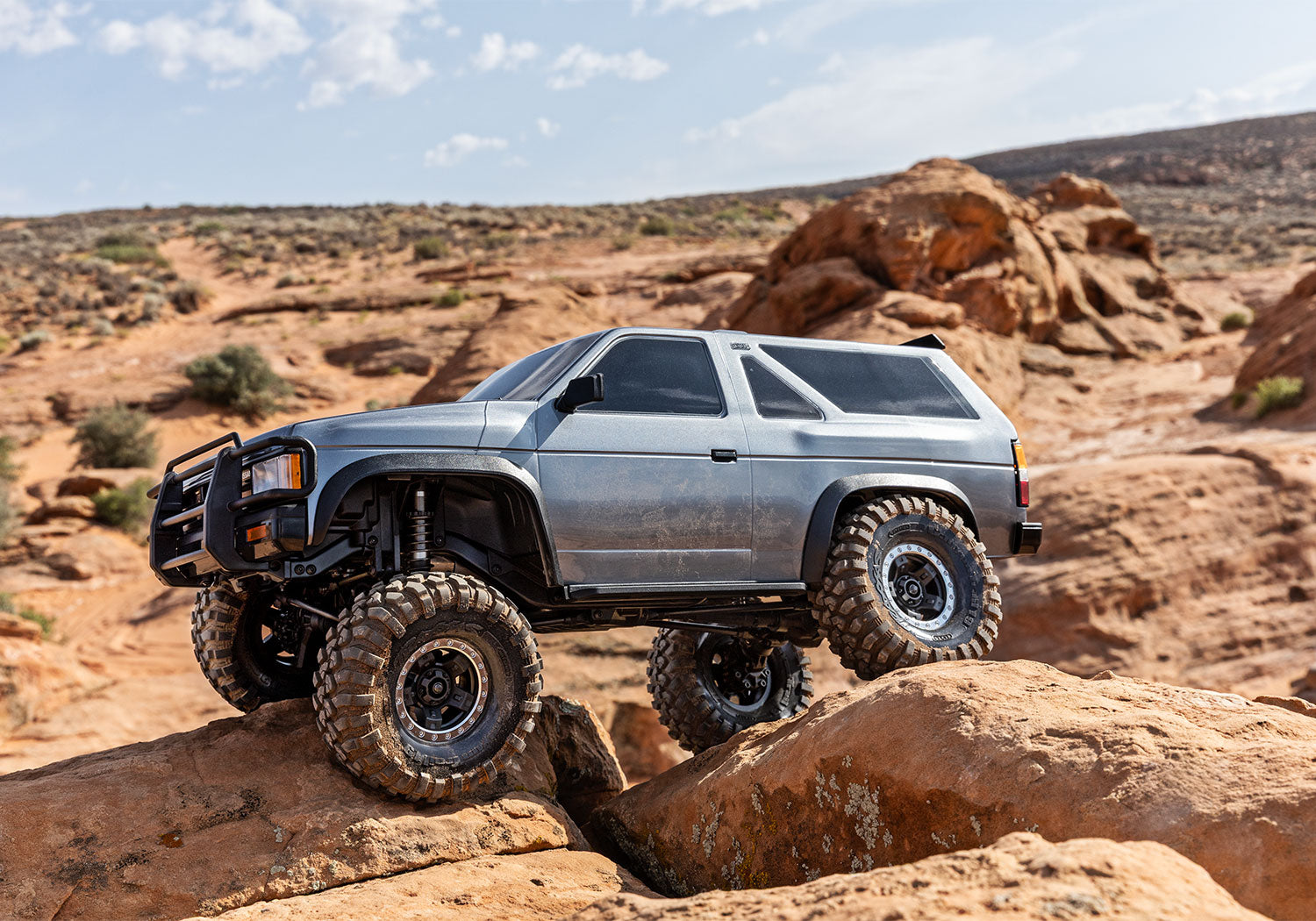 【新製品！10月中旬～下旬入荷予定】【　トラクサスリンク モジュール 6511 付属　】トラクサス　TRX-4 日産 パスファインダー　クリップレスボディ 　RTR　テラノ　 110056-4