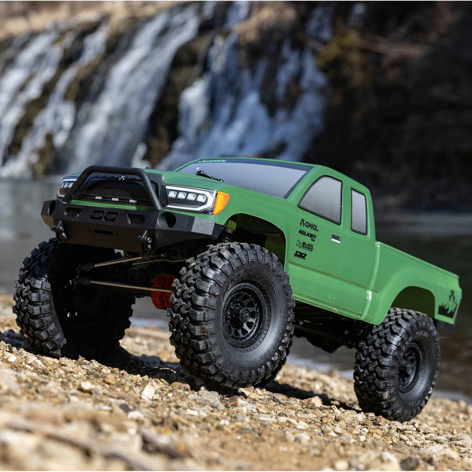 アキシャル1/10 SCX10 III ベースキャンプ 4X4 ロッククローラー