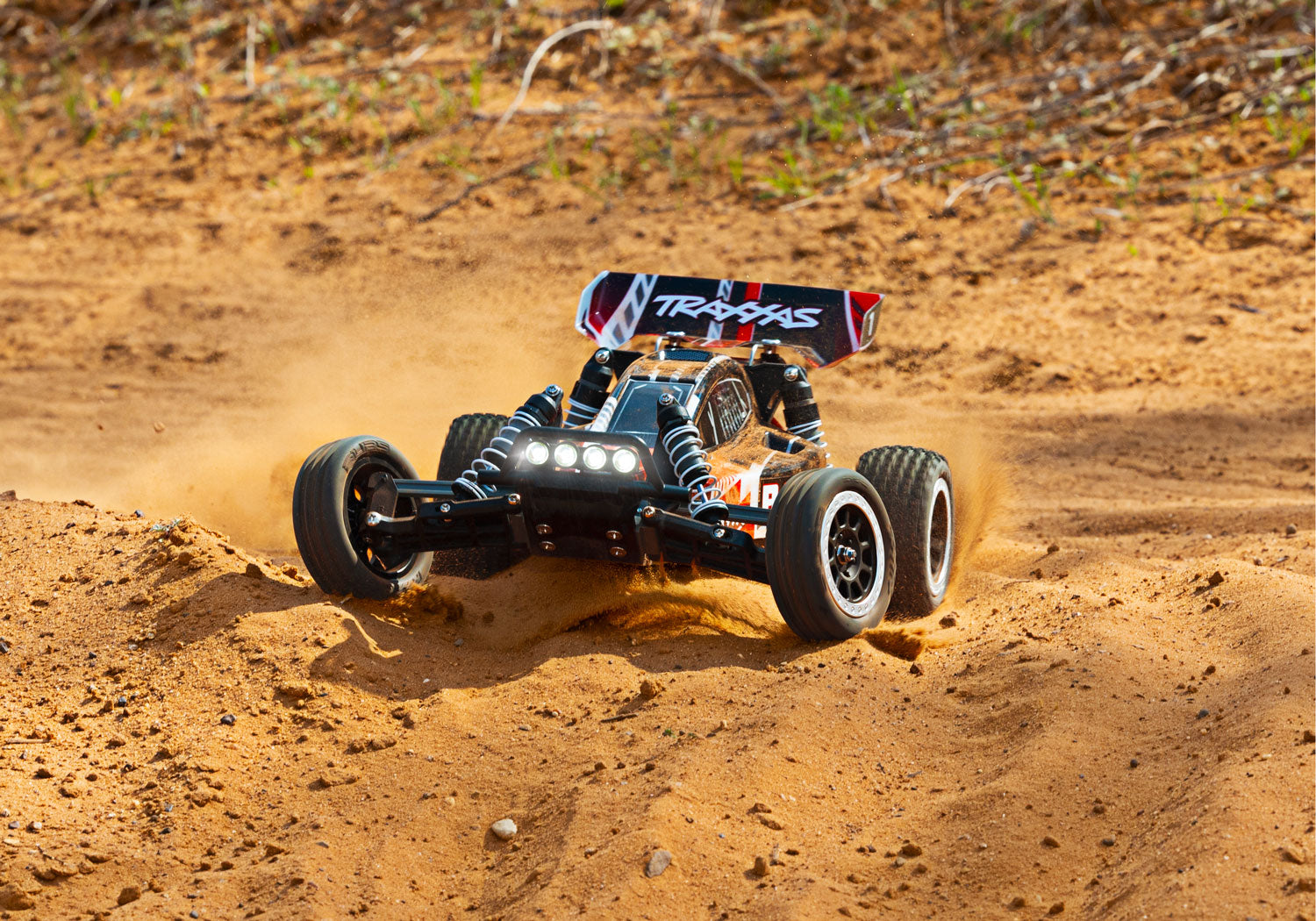 トラクサス バンディット LED仕様 RTR バッテリーと充電器付属