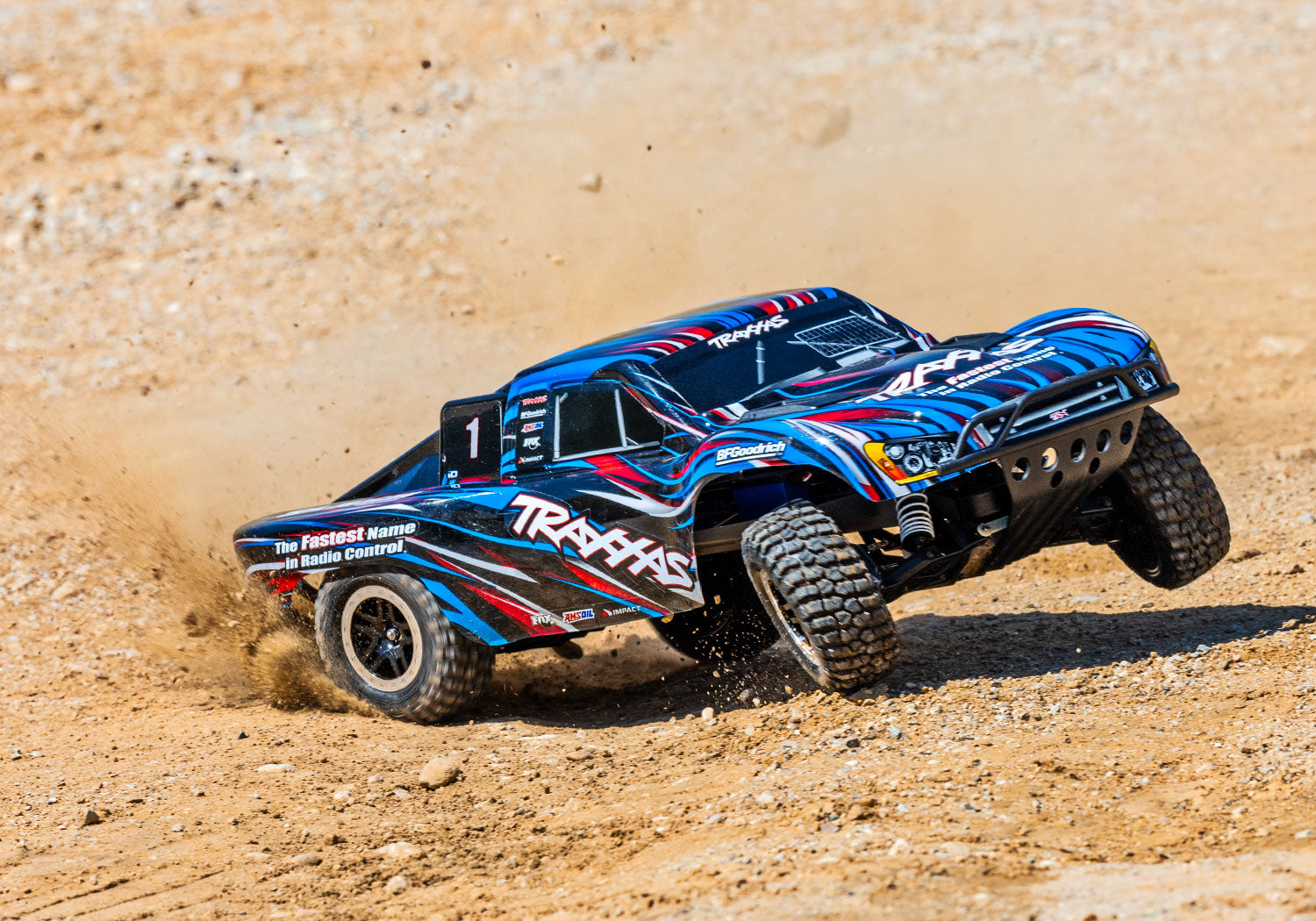 トラクサス スラッシュ 2WD BL-2s ブラシレスモーター ショート