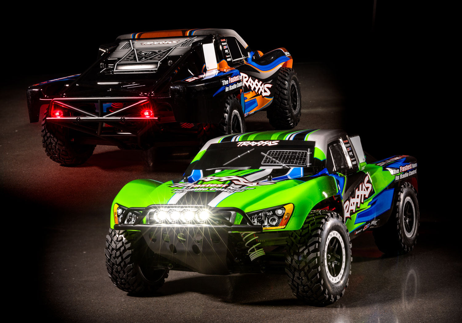 トラクサス　Slash 4X4 LEDライトキット　6894