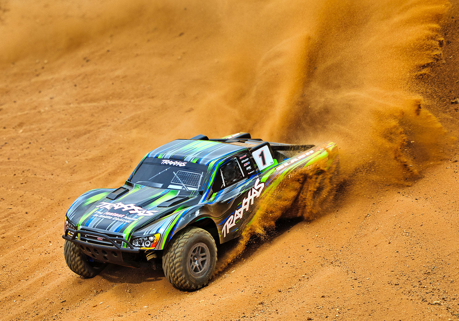 トラクサス スラッシュ 4x4 BL-2s ブラシレスモーター仕様 RTR