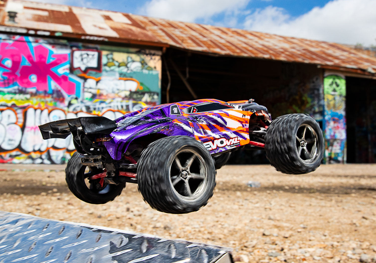 在庫限りセール！】TRAXXAS トラクサス 1/18 ラジコン TRX-4M