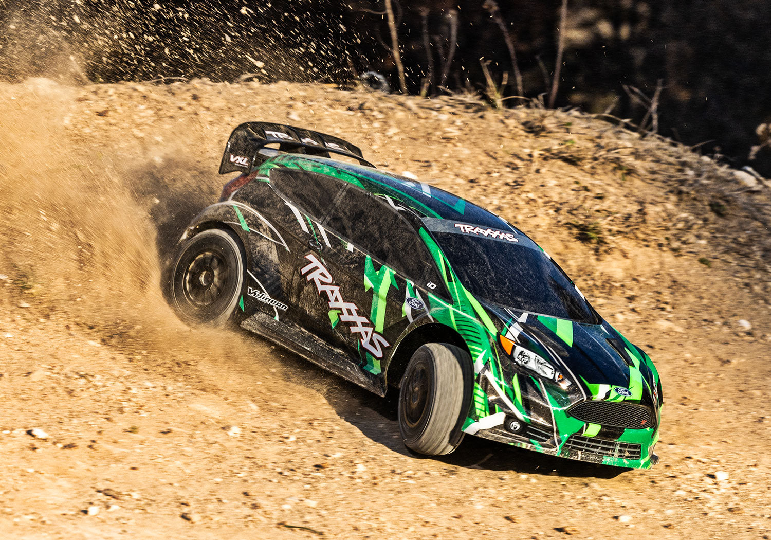トラクサス 1/10 ラリーカー Flesta ST Rally VXL ブラシレスモーター