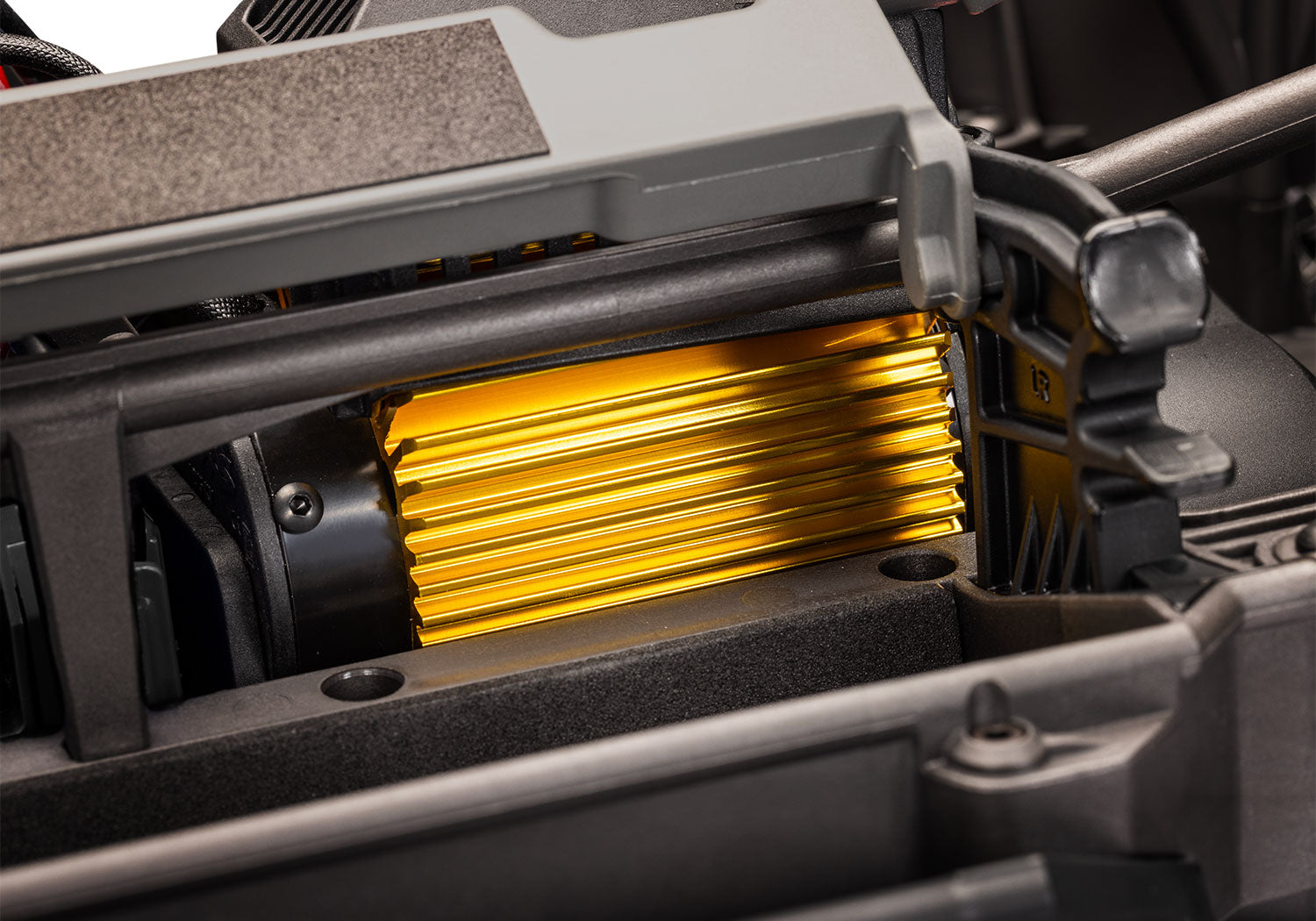 【限定生産モデル】トラクサス　X-Monster BIGFOOT 50th　エックスモンスター ビッグフット 50周年　XMAXX  77136-4