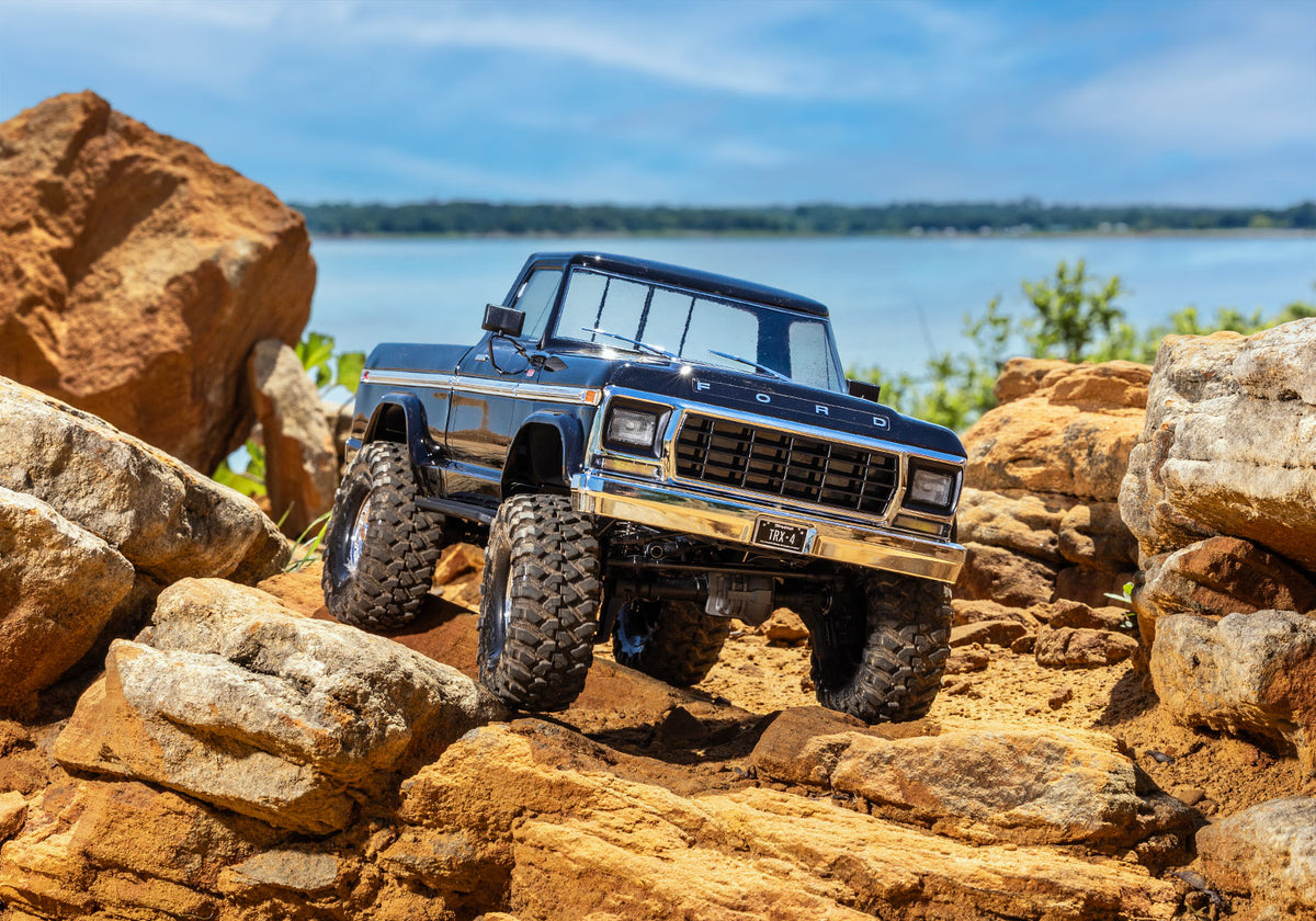 新発売！トラクサス　TRX4 フォード F150 92144-4 各色 - RCTRAIL