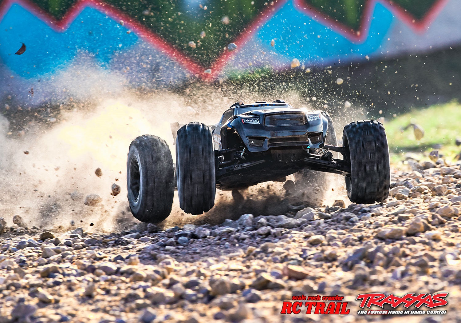 NEW！ トラクサス Sledge RTR グリーン 6S 4WD　ブラシレス 1/8 モンスタートラック　VXL-6s 　TQi2.4GHzプロポ付き　95076-4 - RCTRAIL