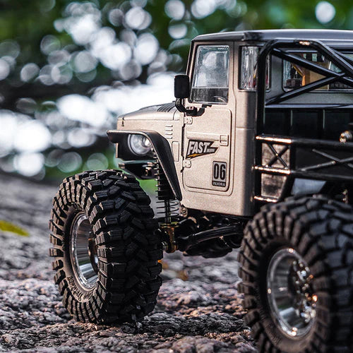 1/18～1/24 TRX4M SCX24 FCX24　ミニクローラー用 1.0インチ キング トレッカー A/T タイヤ (4本)（スーパーソフトラバー） (62*22mm) (T1014)
