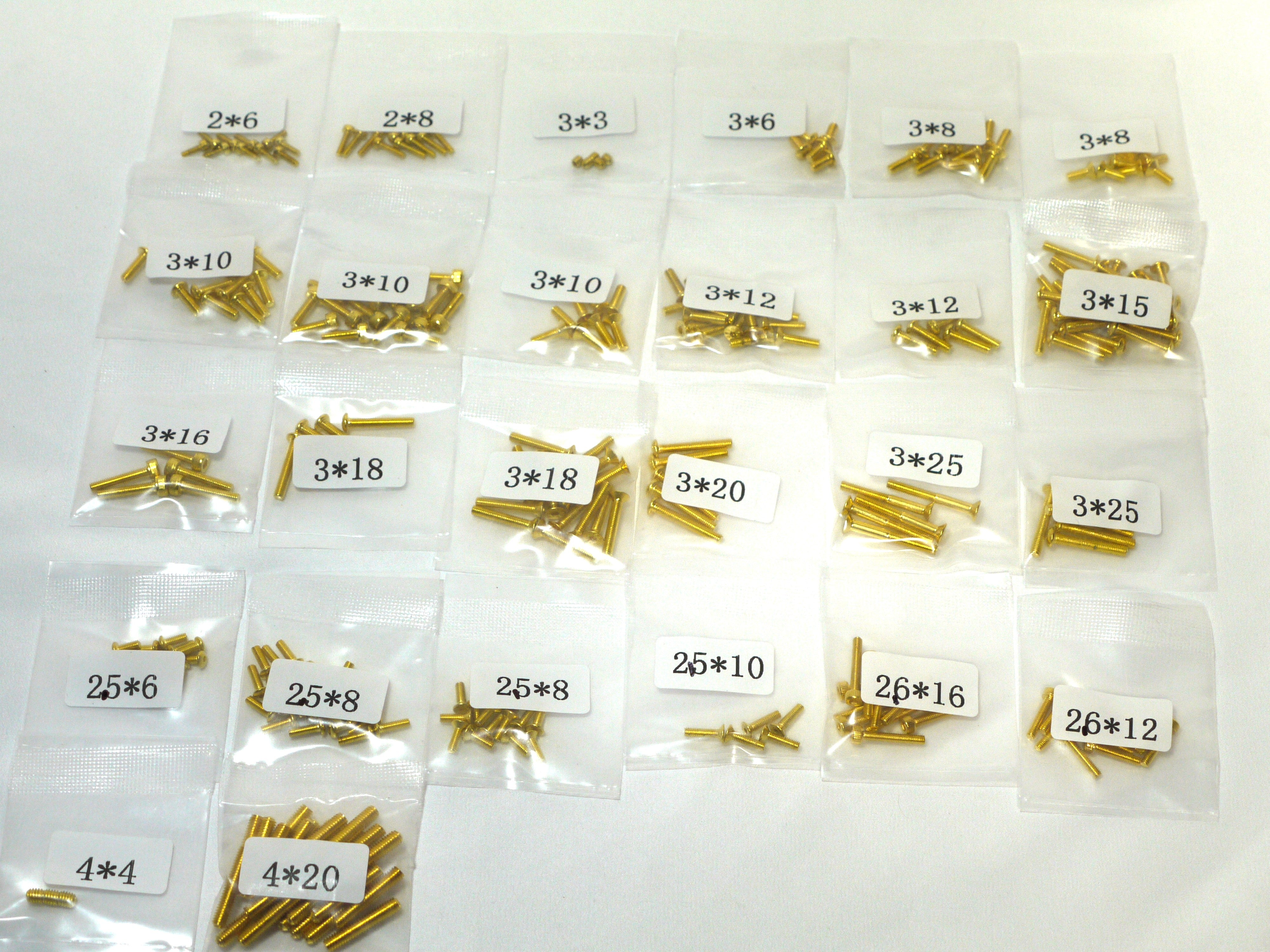 Yeah Racing AXIAL SCX10Ⅱ用 12.9 ゴールドスチールスクリューセット AXSC-012