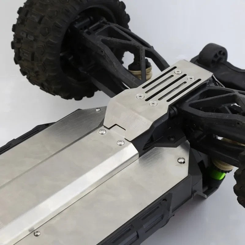 トラクサス  Maxx用　アンダーシャーシプロテクター Wide Maxx V2 - RCTRAIL