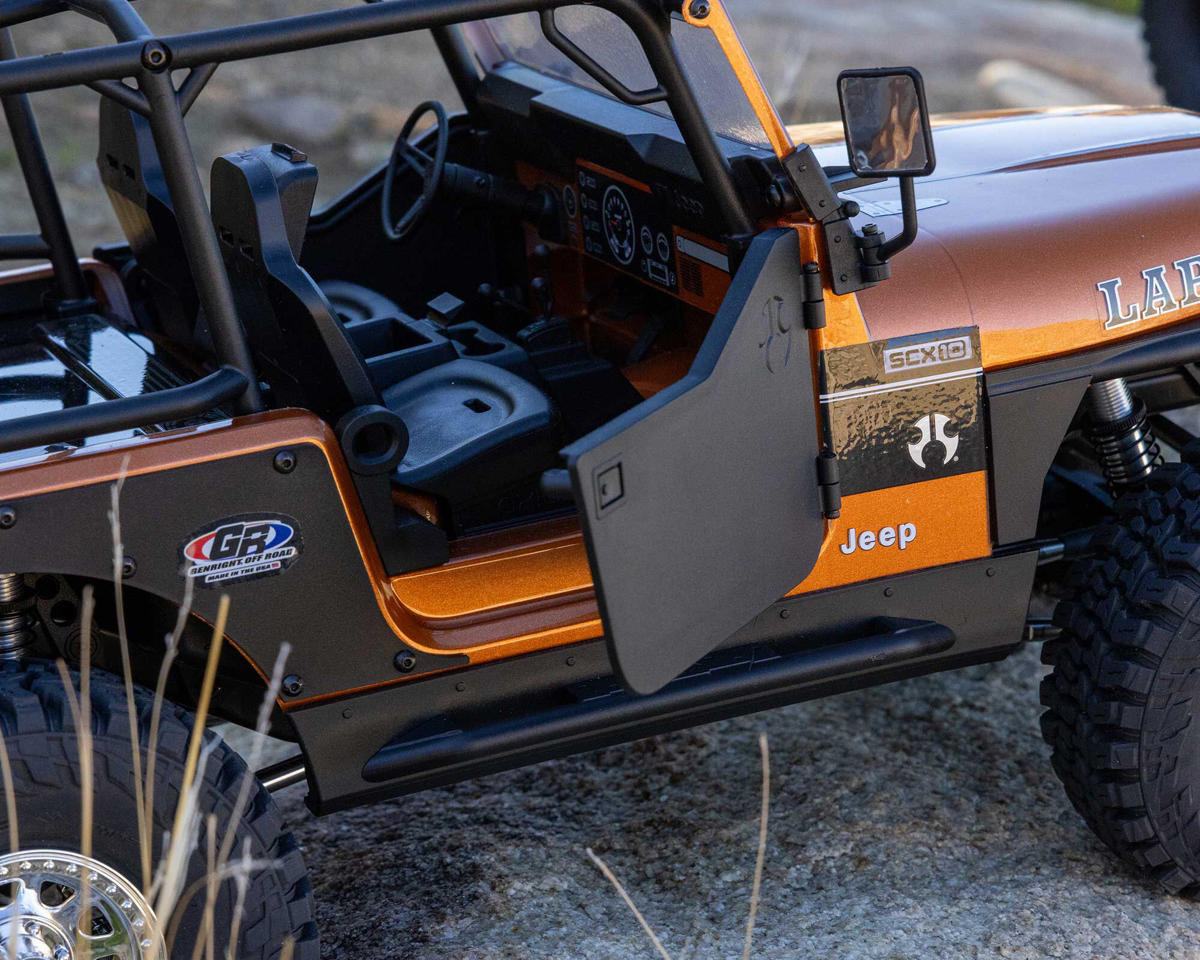 アキシャル 1/10 SCX10 III ジープ CJ-7 4WD ブラシ付き RTR、コッパー