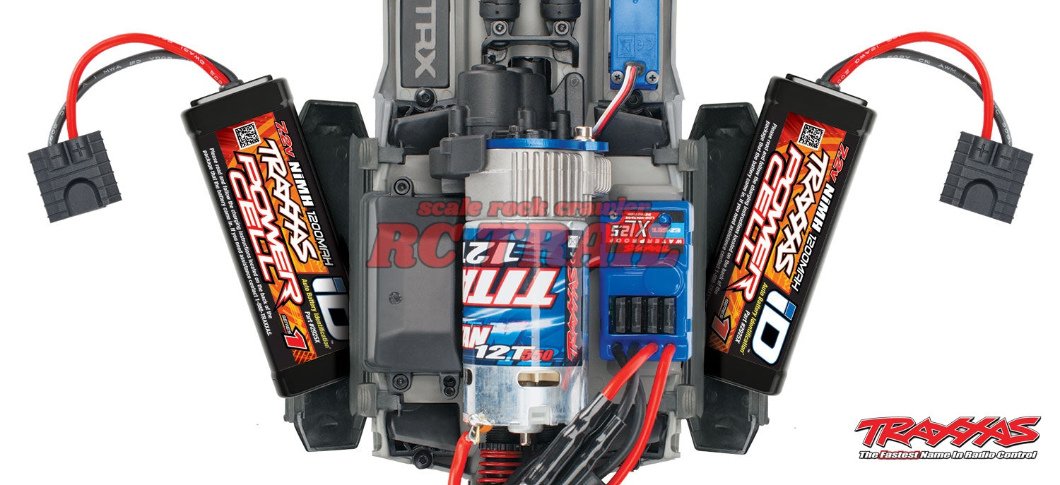トラクサス E-Revo 1/16 4WD RTRトラック（グリーン）バッテリー