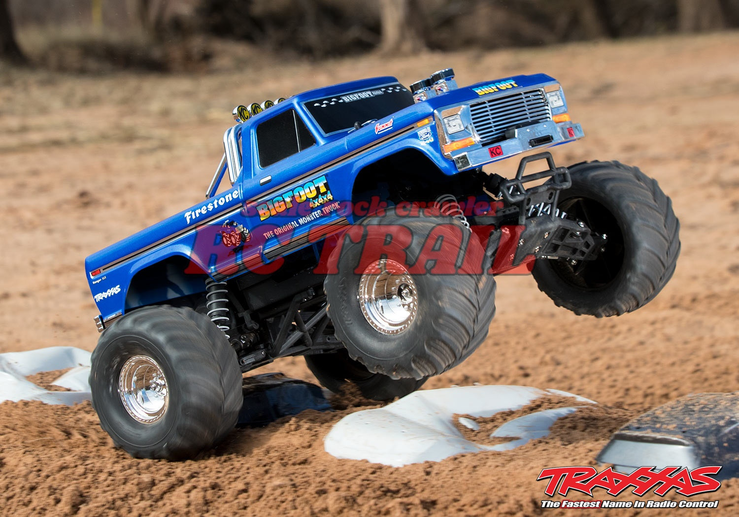 トラクサス 　BigfootNo.1　1 / 10 モンスタートラック　RTR　2WD　TQ 2.4GHzラジオ、バッテリー、充電器付き　36034-1