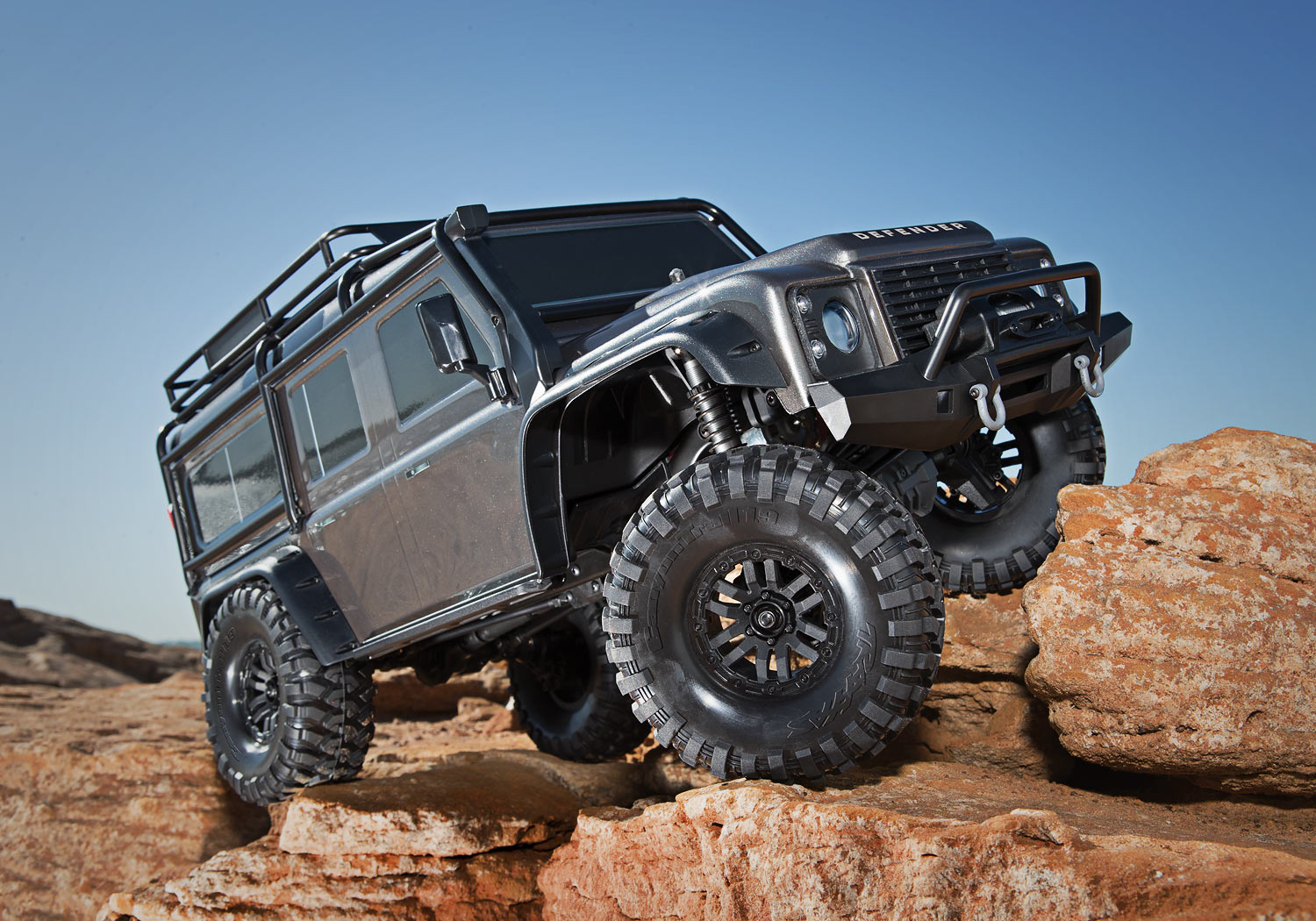 足回りGTRAXXAS TRX-4 DEFENDER110 電飾等フル改造