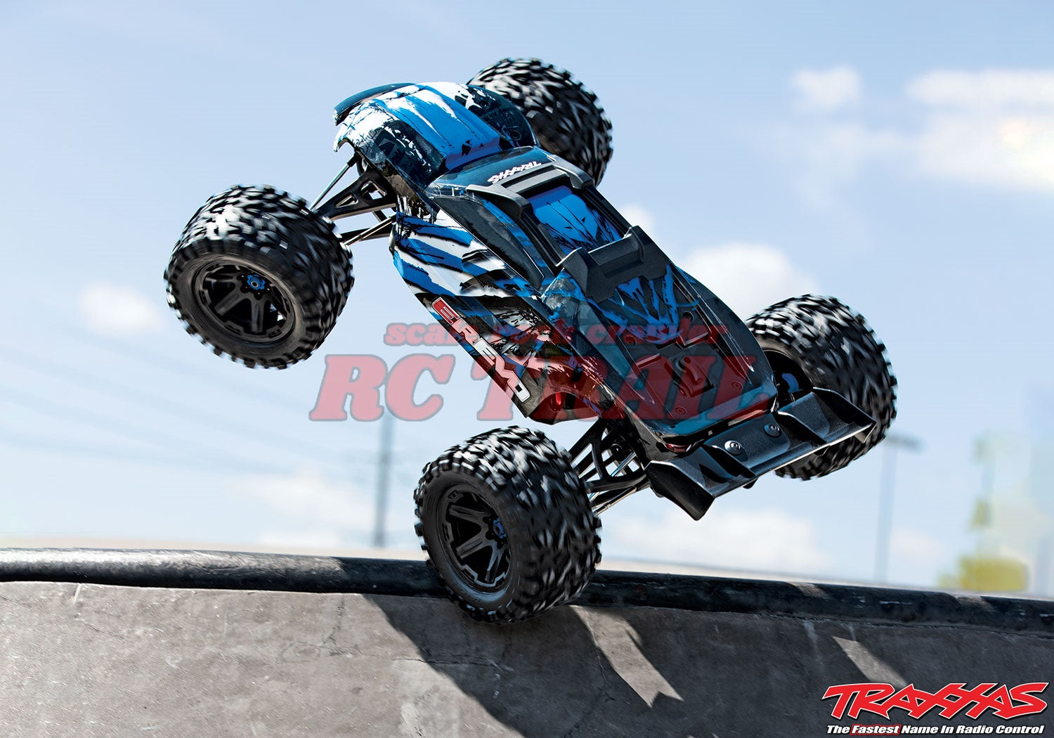 トラクサス　E-REVO2.0 VXL ブルー RTR 1/8 モンスタートラック　ブラシレス　Traxxas 86086-4